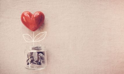 5 key takeaways from Bible's teachings on generosity