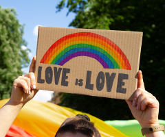 7 ways to reach the LGBT community without compromising the Gospel