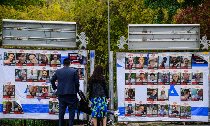 As Israel mourns slain hostages, Hamas threatens to murder remaining captives if Israel returns to war