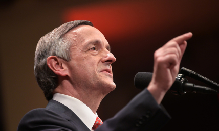 Megachurch Pastor Robert Jeffress' 'Pathway to Victory' receives NRB Radio Program of the Year