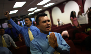 Organizations join forces to strengthen financial health of Hispanic churches, pastors