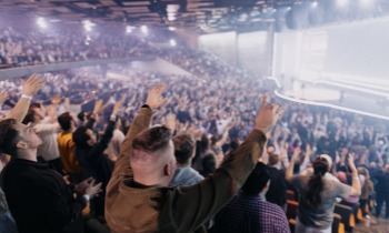 ‘We are living in Pentecost’: Jennie Allen on dream that sparked Gather25, how AI is helping further the Gospel
