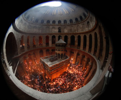 Excavations under Church of the Holy Sepulchre reveal evidence of ancient garden, supporting Gospel of John